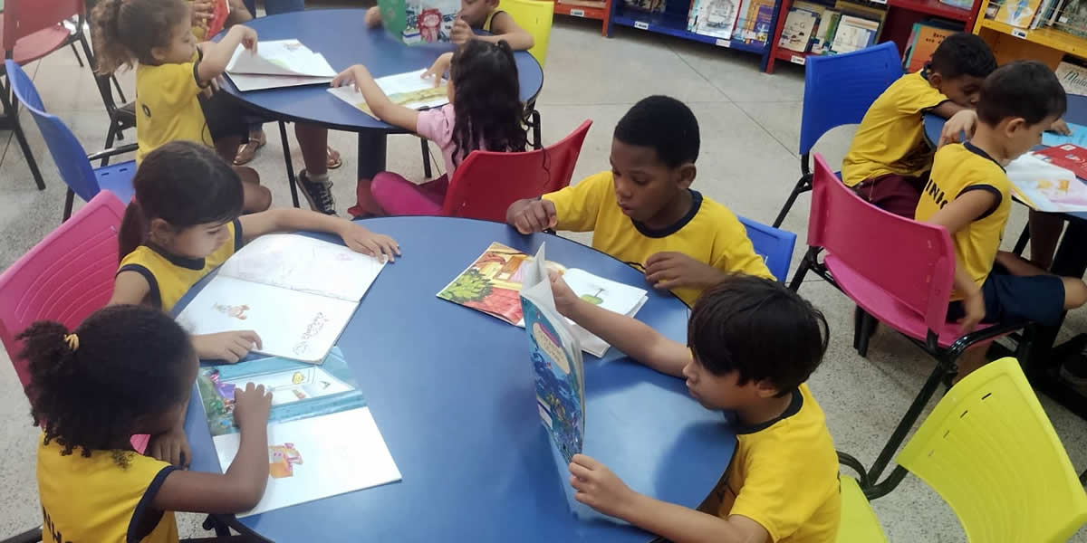 Alunos da rede municipal vivenciam experiência com autor e fortalecem o gosto pela leitura